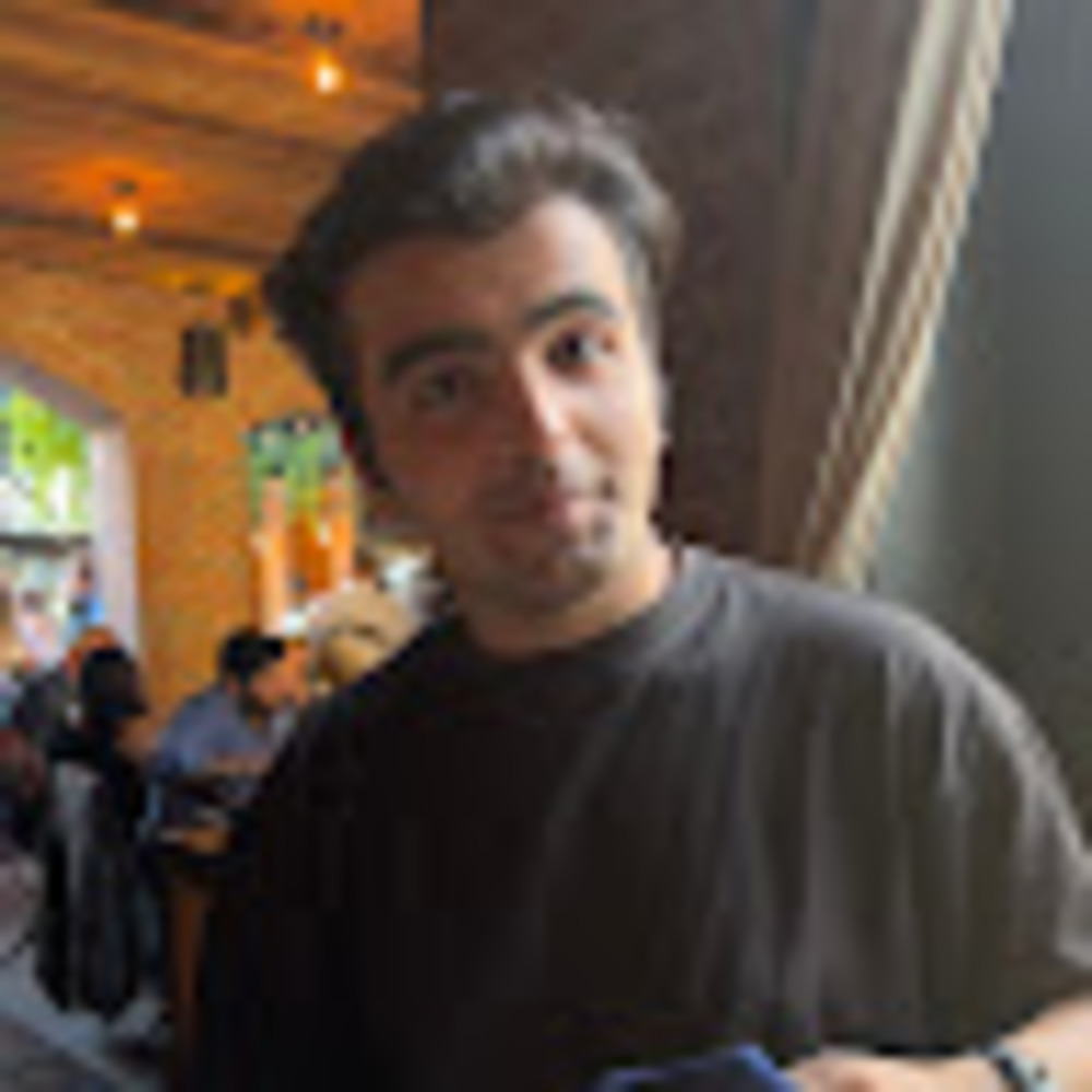 Meet your Posher, Ayman